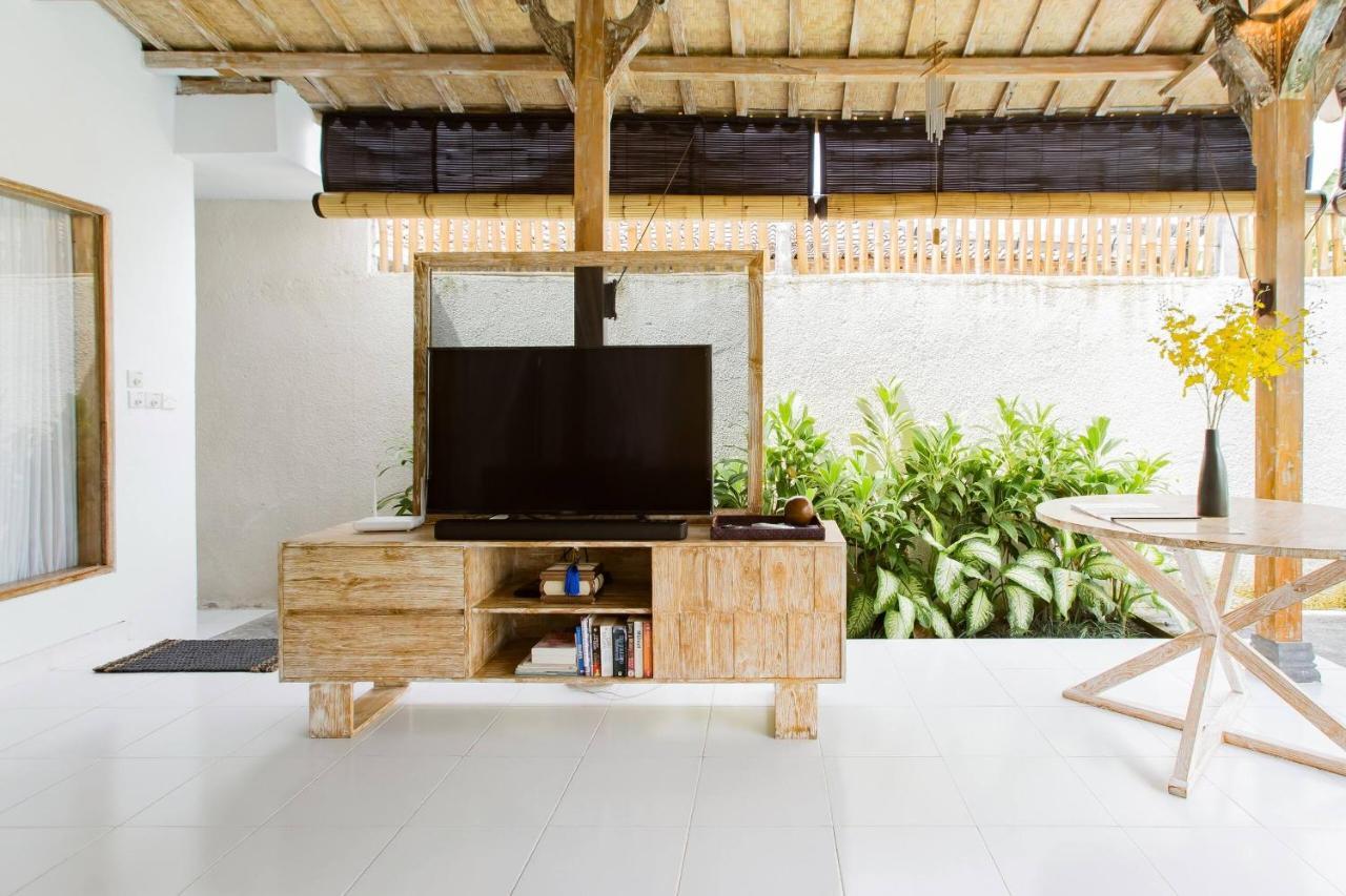 Villa Orked 1 Seminyak  Exterior photo