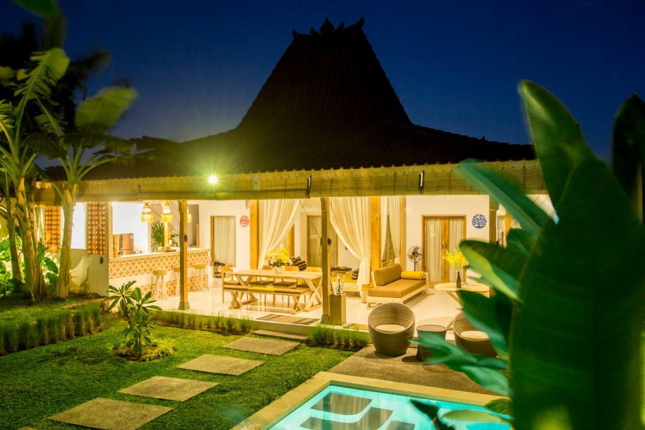 Villa Orked 1 Seminyak  Exterior photo